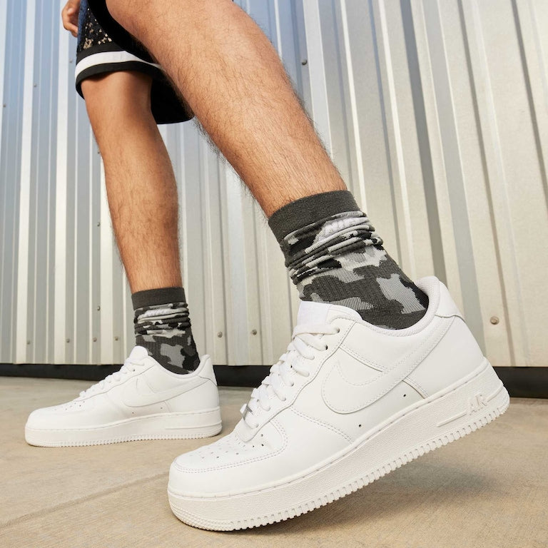 NIKE AIR FORCE
