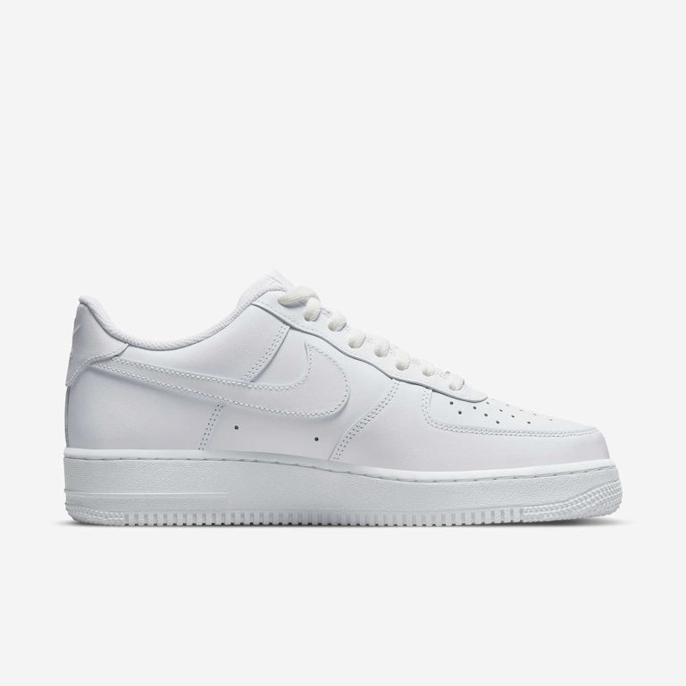 NIKE AIR FORCE
